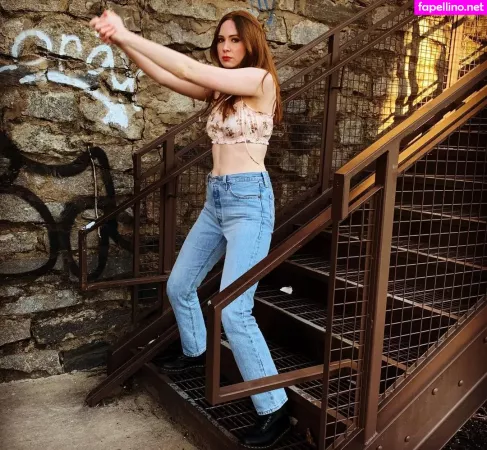 Karen Gillan OnlyFans Thumbnail #HjC9k1yPJA