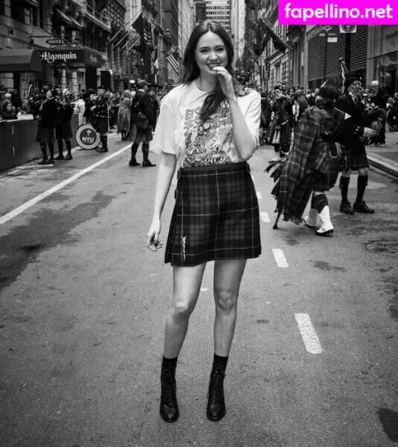 Karen Gillan OnlyFans Thumbnail #o8PG5VfWRo