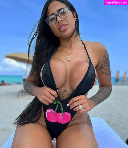 Karen Havary OnlyFans Thumbnail #H3gdgOGSGv