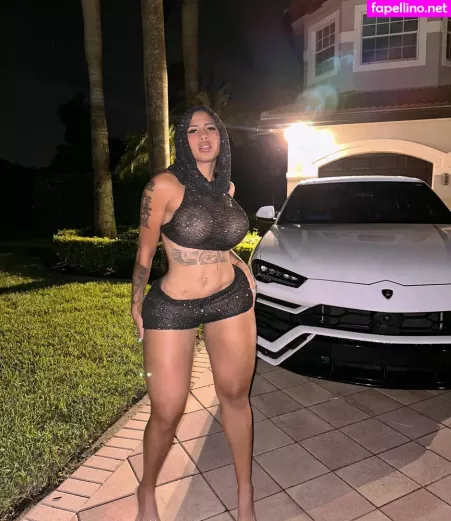 Karen Havary OnlyFans Thumbnail #bTovQqDXqp