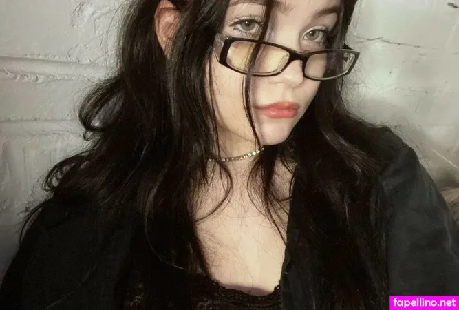 Karen Jeff OnlyFans Thumbnail #QmHNKAjWit