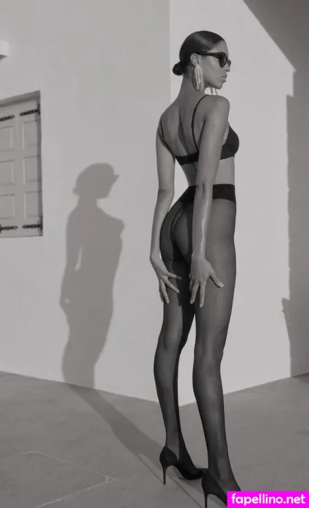 Karen Joigny OnlyFans Thumbnail #M7wGXOQLTU