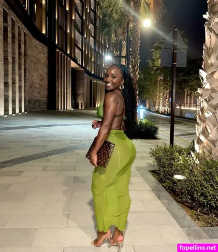 Karen Williams OnlyFans Thumbnail #xTt3hSGhY2