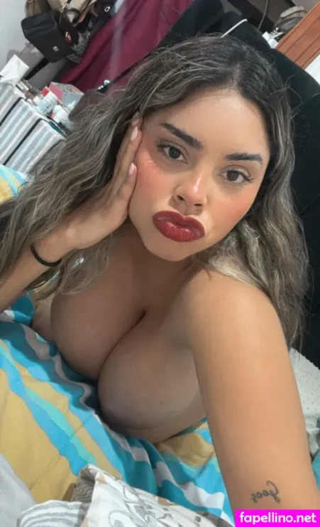 Karengarciaalf OnlyFans Thumbnail #HvIqAn6pwt