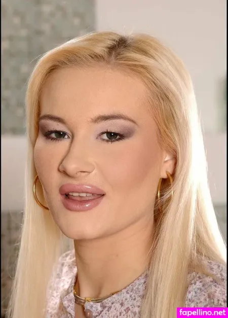 Karenina Main Profile Photo