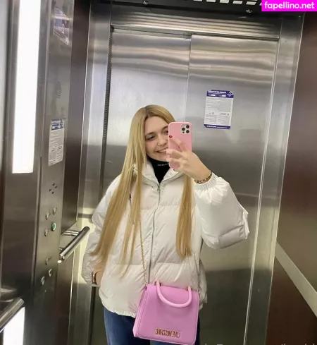 Kari I OnlyFans Thumbnail #14HCU5Lx7M