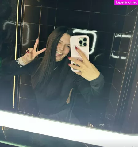 Kari I OnlyFans Thumbnail #2hjCMQCldG