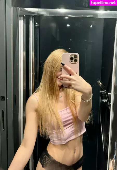 Kari I OnlyFans Thumbnail #71r5P1WiQS