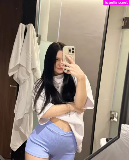 Kari I OnlyFans Thumbnail #8GPLcvo0Wq