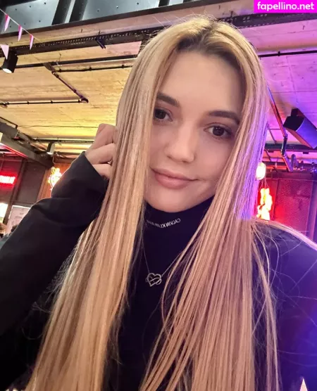 Kari I OnlyFans Thumbnail #JF0kza2mWA