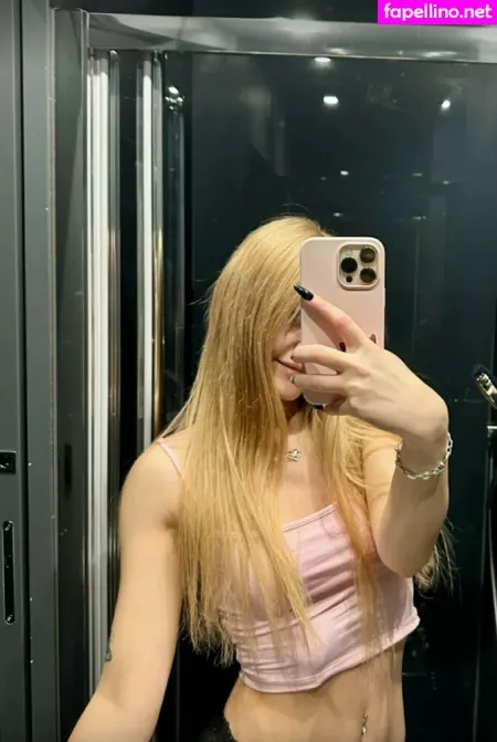 Kari I OnlyFans Thumbnail #Jc63E4HBoq