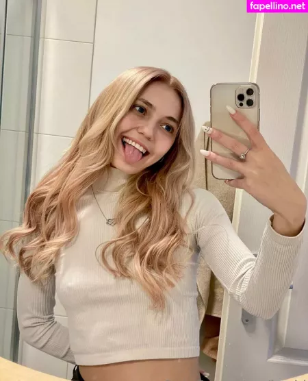 Kari I OnlyFans Thumbnail #LiBH1yUwD4