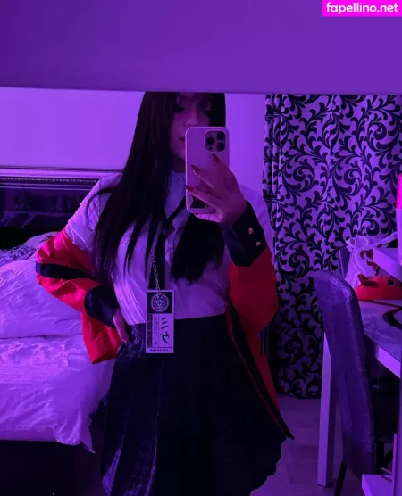 Kari I OnlyFans Thumbnail #LmWjDoBtlP