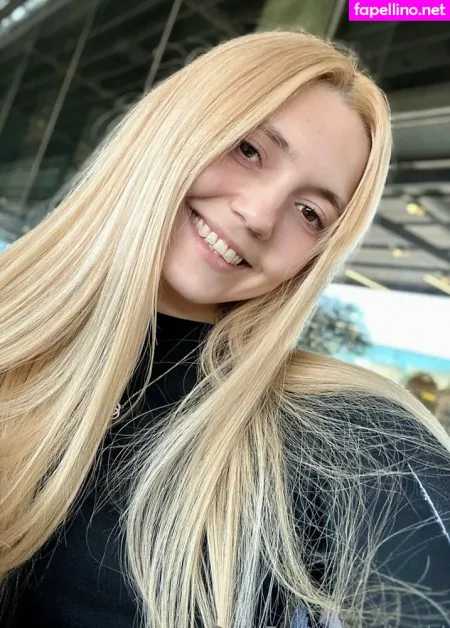 Kari I OnlyFans Thumbnail #PiMd9jUTEk