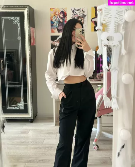 Kari I OnlyFans Thumbnail #QaZjAGZHW0