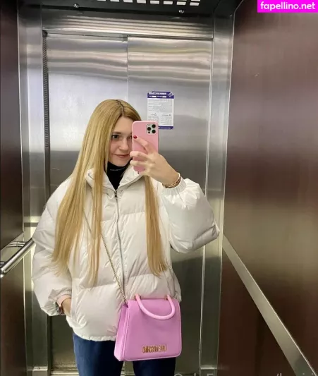 Kari I OnlyFans Thumbnail #QoeYrR7ACp