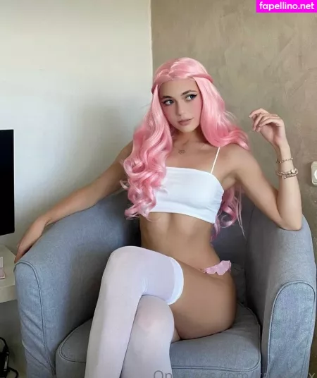 Kari I OnlyFans Thumbnail #QvZq7Tv8Hw