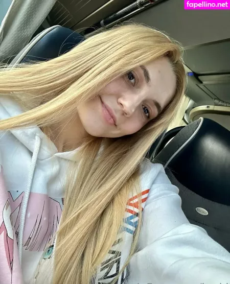 Kari I OnlyFans Thumbnail #UHppquAHAH