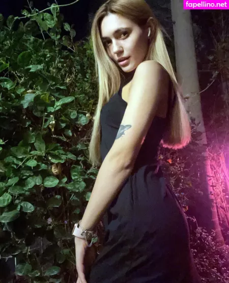 Kari I OnlyFans Thumbnail #V8bzmkUvOL