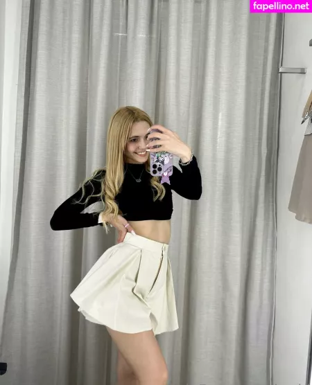 Kari I OnlyFans Thumbnail #Y5wEAdHHpJ