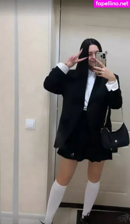 Kari I OnlyFans Thumbnail #ckNLdEo4MH