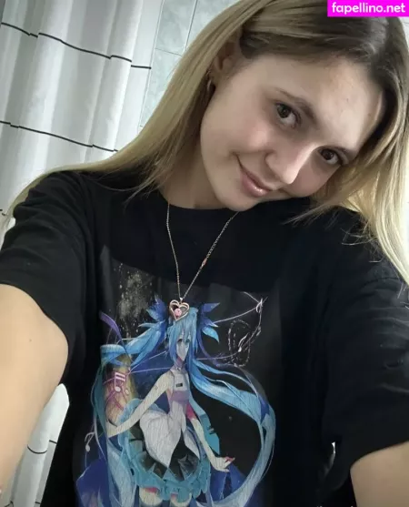 Kari I OnlyFans Thumbnail #daqbJicVqE