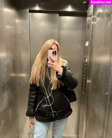 Kari I OnlyFans Thumbnail #eWugXKR2ix