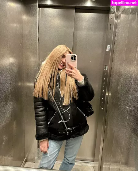 Kari I OnlyFans Thumbnail #hIdjLmj4eI