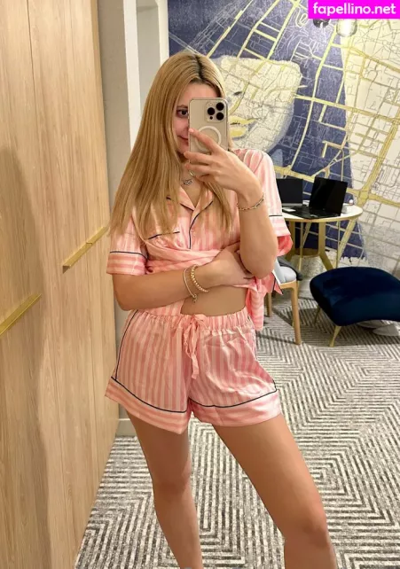 Kari I OnlyFans Thumbnail #jK2bS57UiJ