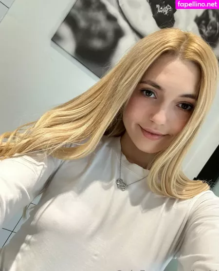 Kari I OnlyFans Thumbnail #npPs7xM3t6