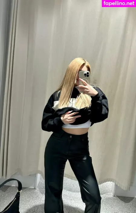 Kari I OnlyFans Thumbnail #tUHRiiZsVM