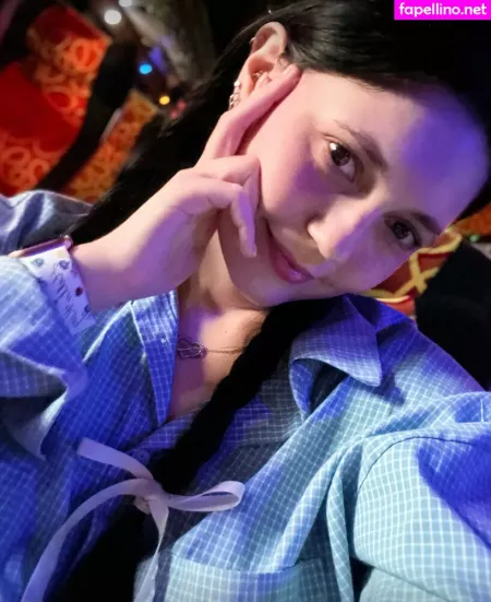 Kari I OnlyFans Thumbnail #vrenUybWk0