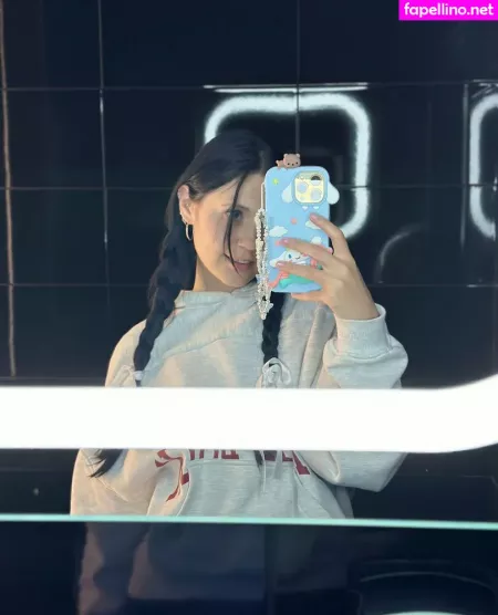 Kari I OnlyFans Thumbnail #xkSH9zbtud