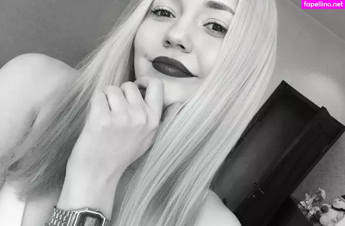 Kari I OnlyFans Thumbnail #zZS1llfV1S