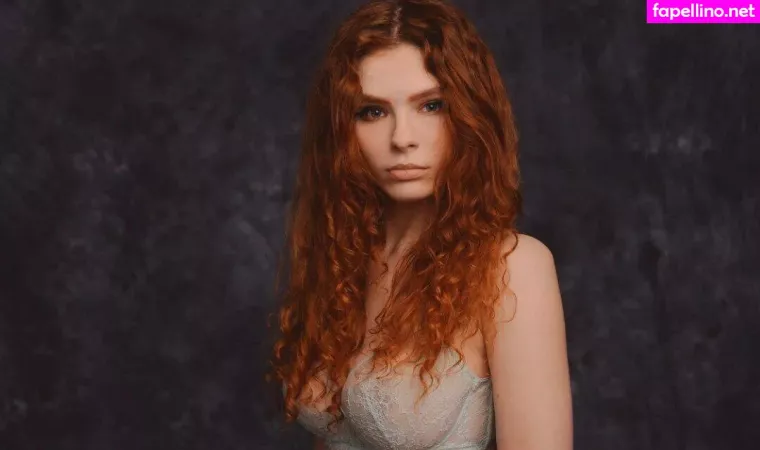Kari Pitinova OnlyFans Thumbnail #I6bq6Jnhct