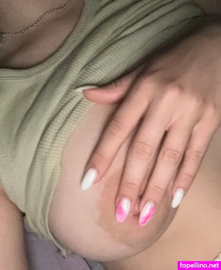 Kariiineeexxx OnlyFans Thumbnail #ZGpYDiLdqL
