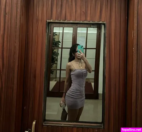 Karimaa R 2 OnlyFans Thumbnail #dGNyNhjT3Y