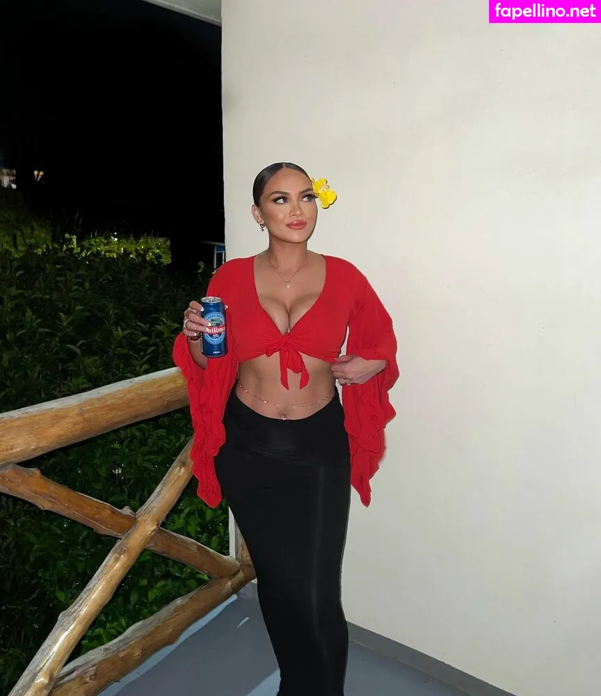 karinaatavenitia, thatsassymum Nude Leaked OnlyFans Photo #PScDgGo3uo