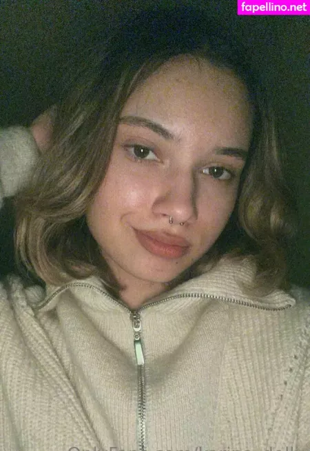 Karina Dolly OnlyFans Thumbnail #MOAkSlGUB1