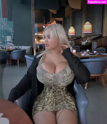 Karina Grinberryall OnlyFans Thumbnail #6riUSDSy4C