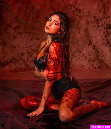 Karina Kabir OnlyFans Thumbnail #YMKDlPpPEm