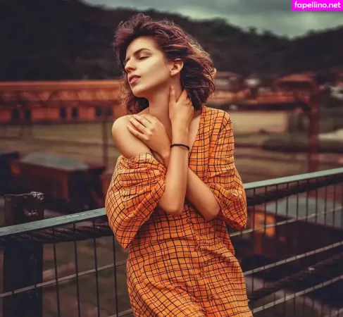 Karina Martins OnlyFans Thumbnail #8uwaLEOMyd