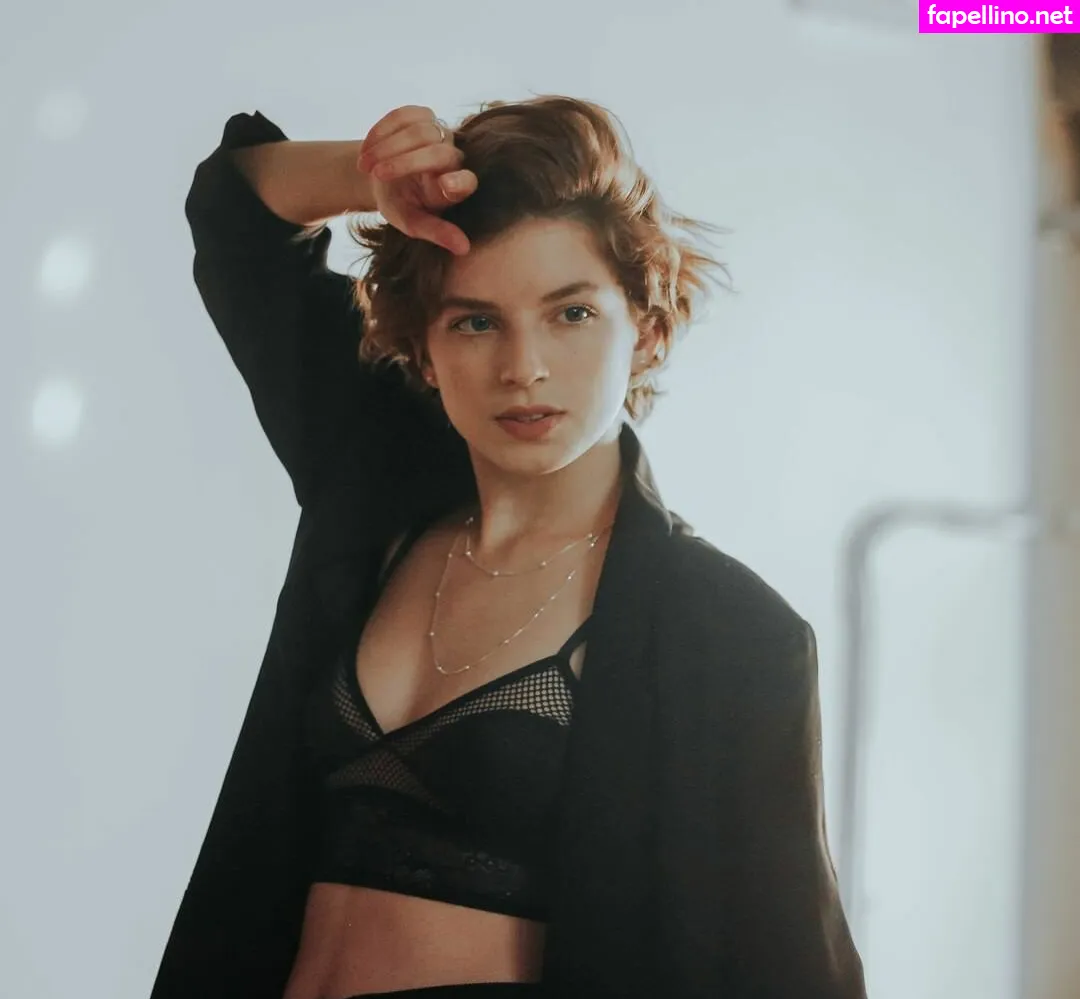 karinamartiins, u171800424 Nude Leaked OnlyFans Photo #KNzh2KqadZ