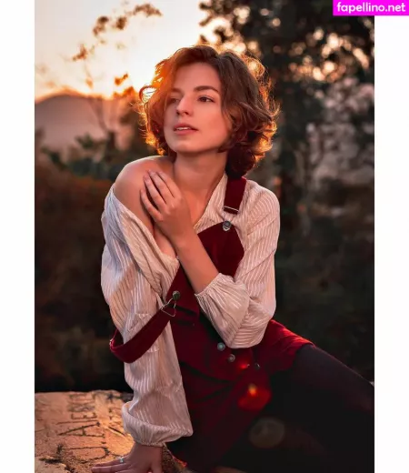 Karina Martins OnlyFans Thumbnail #N4ARUUDeB3