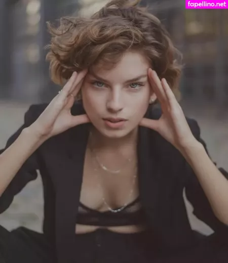 Karina Martins OnlyFans Thumbnail #Syg8DvB0PT