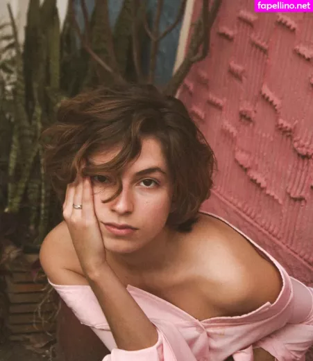 Karina Martins OnlyFans Thumbnail #W9bcgyeqVq