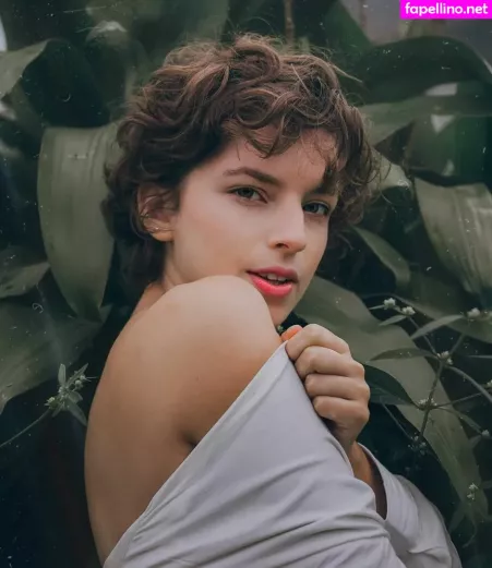 Karina Martins OnlyFans Thumbnail #f8v9o4bt54