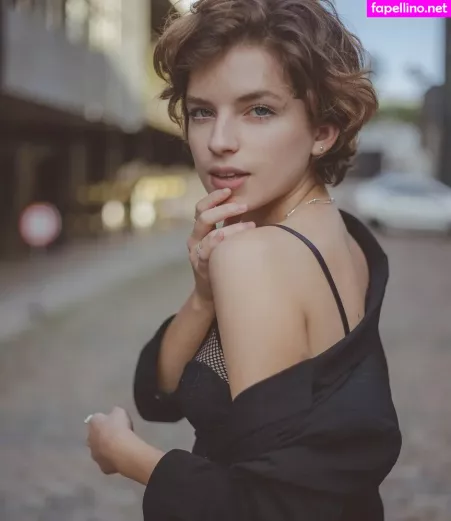 Karina Martins OnlyFans Thumbnail #qv8GViN44d