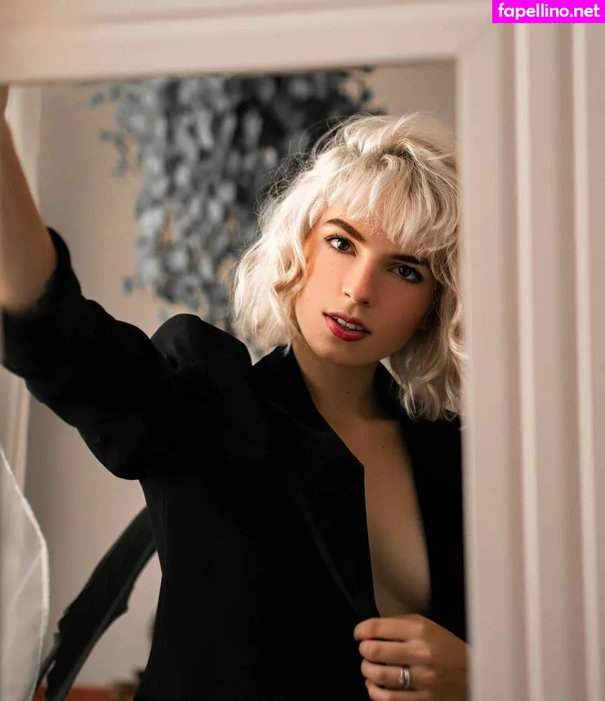 karinamartiins, u171800424 Nude Leaked OnlyFans Photo #y0k8WZYmL1