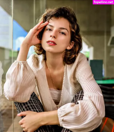 Karina Martins OnlyFans Thumbnail #z6oNV9rxUk